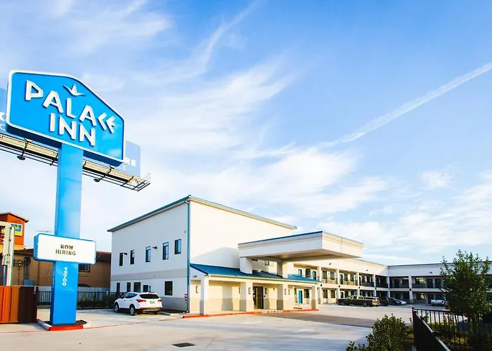 Palace Inn Blue Federal Road
